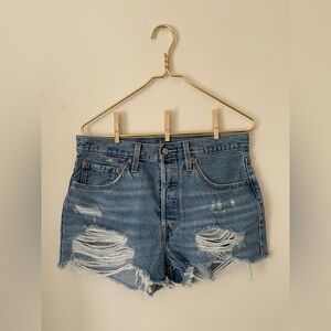 LEVI/ 501 distressed denim shorts